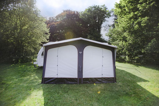 RIVIERA 390 ALL SEASON AWNING WITH CARPET